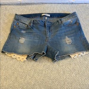 Dex distressed jean shorts with lace